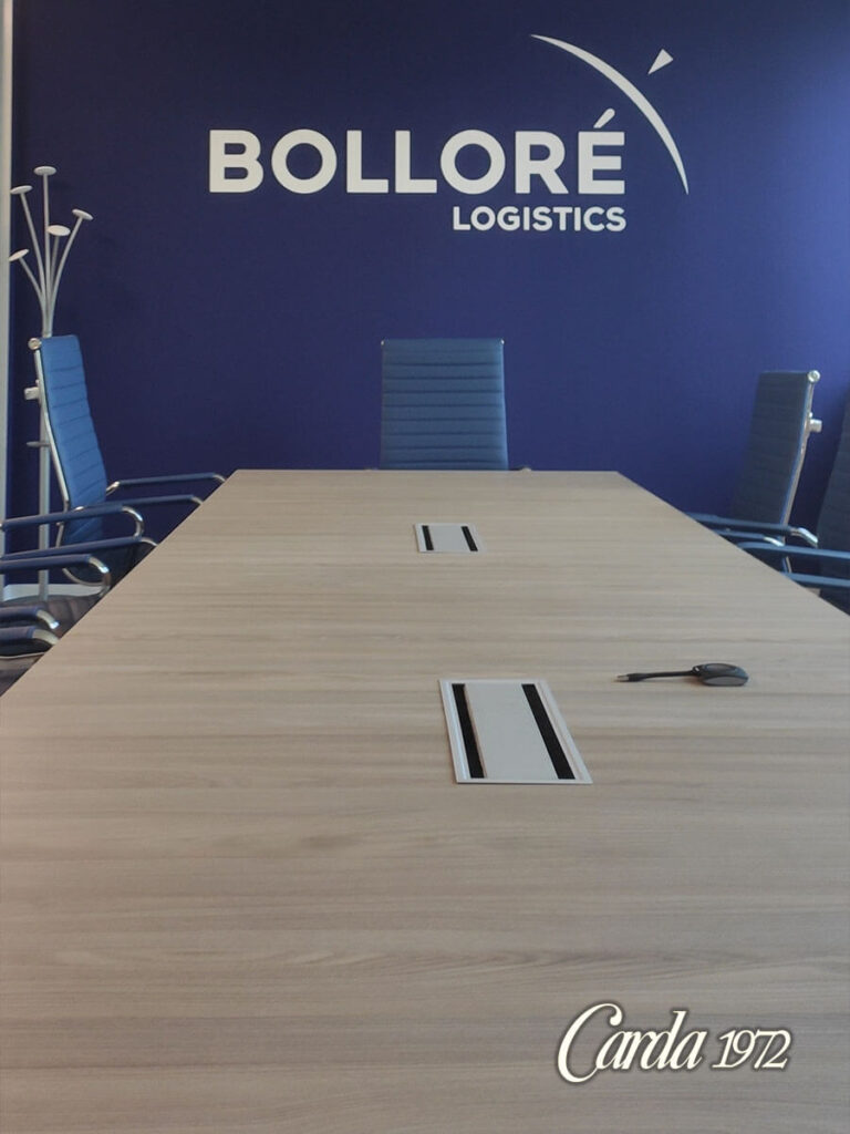3d-logos-bollore-2